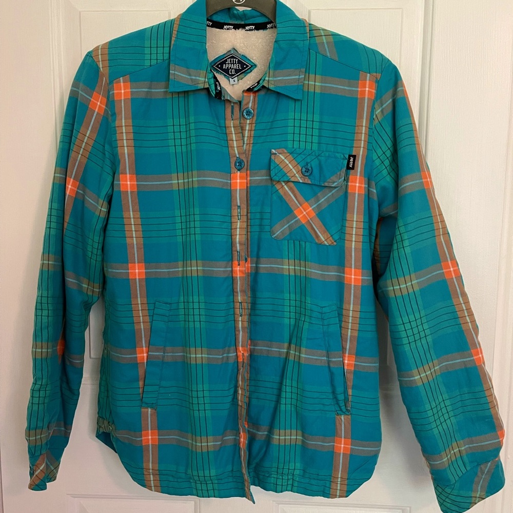 Jetty Apparel Sherpa Lined plaid shirt-jacket. S. Never worn, Super soft inside.